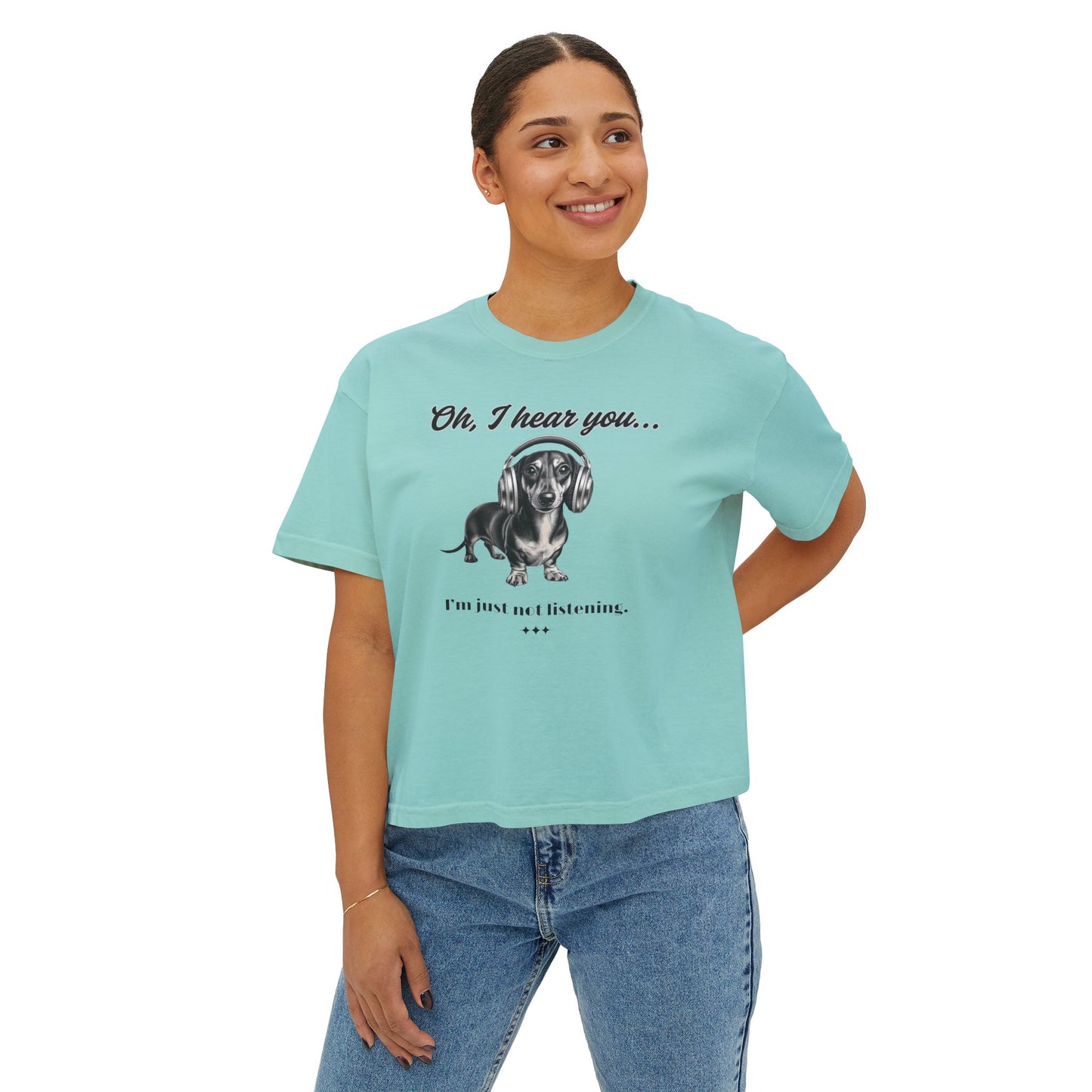 DOXIE NOT LISTENING Women's Boxy Tee